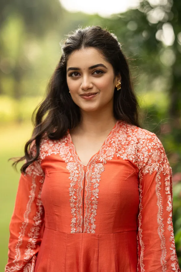 Bhagyashri Borse Exudes Joy in Sunlit Garden Photoshoot