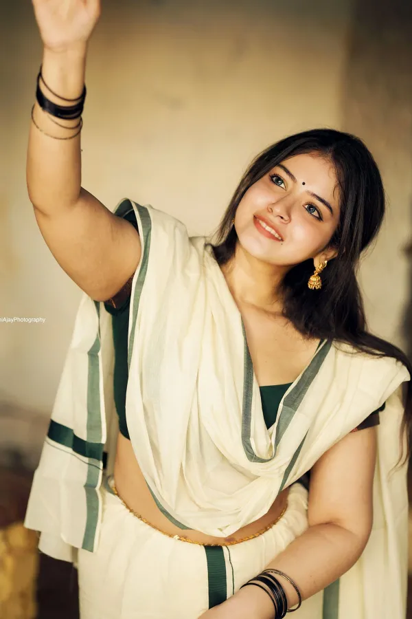 Sun-Kissed Glamour: Gopika Keerthy Stuns in Outdoor Photoshoot