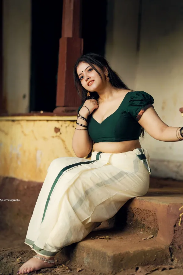 Culturally Resonant: Gopika Keerthy in Beautiful Saree Portraits