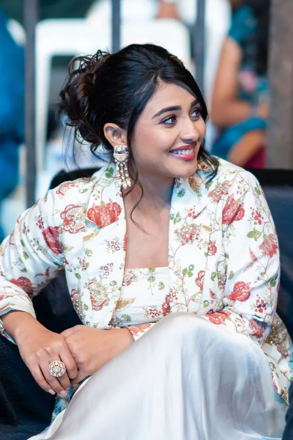 Nayan Sarika Radiates Confidence in Ivory Floral Fusion Look