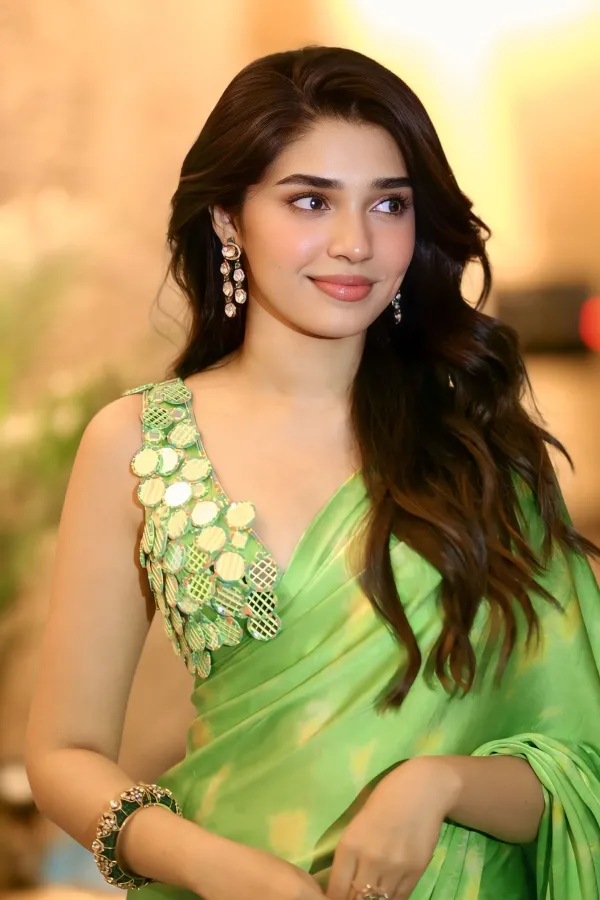 Love Insurance Kompany Movie: Krithi Shetty Green Saree Stills