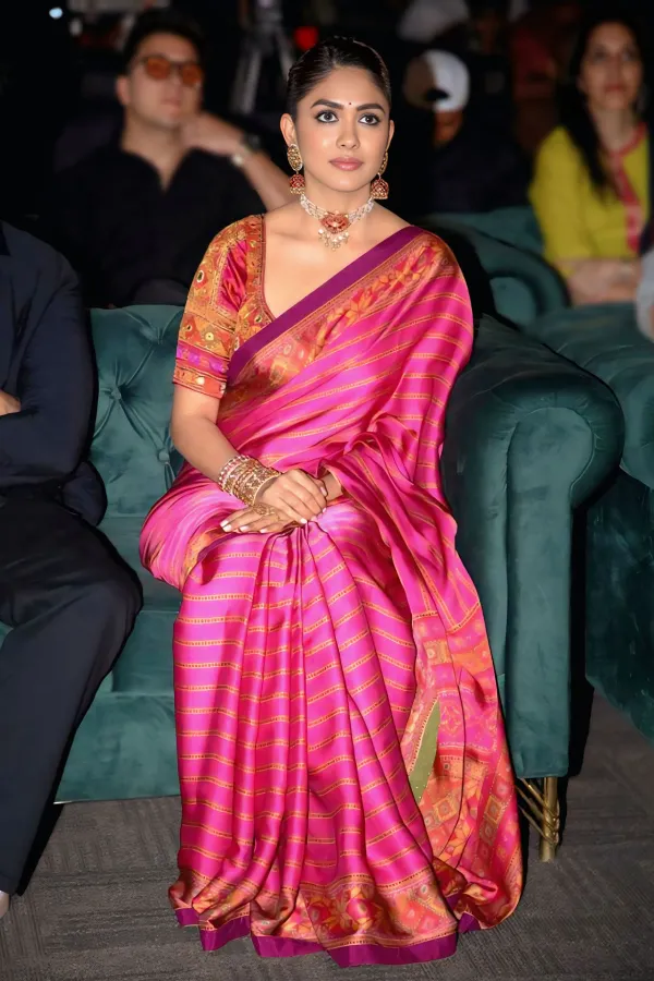 Tollywood Actress Mrunal Thakur Dazzles in Heirloom Quality Saree