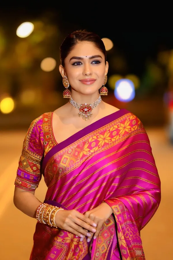 Mrunal Thakur Dazzles in Gold Zari Silk Saree at Dacoit Event